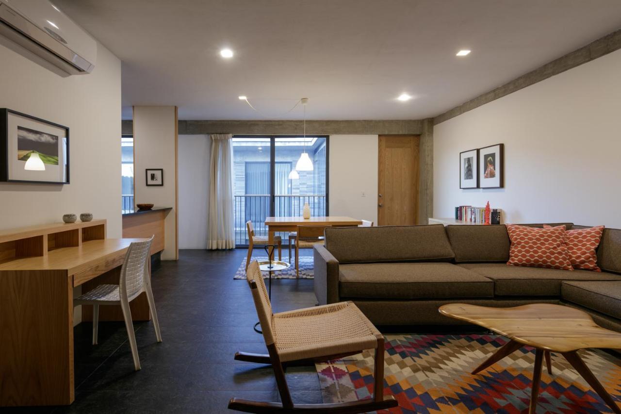 Apartamentos Buenos Aires Guadalajara Bagian luar foto