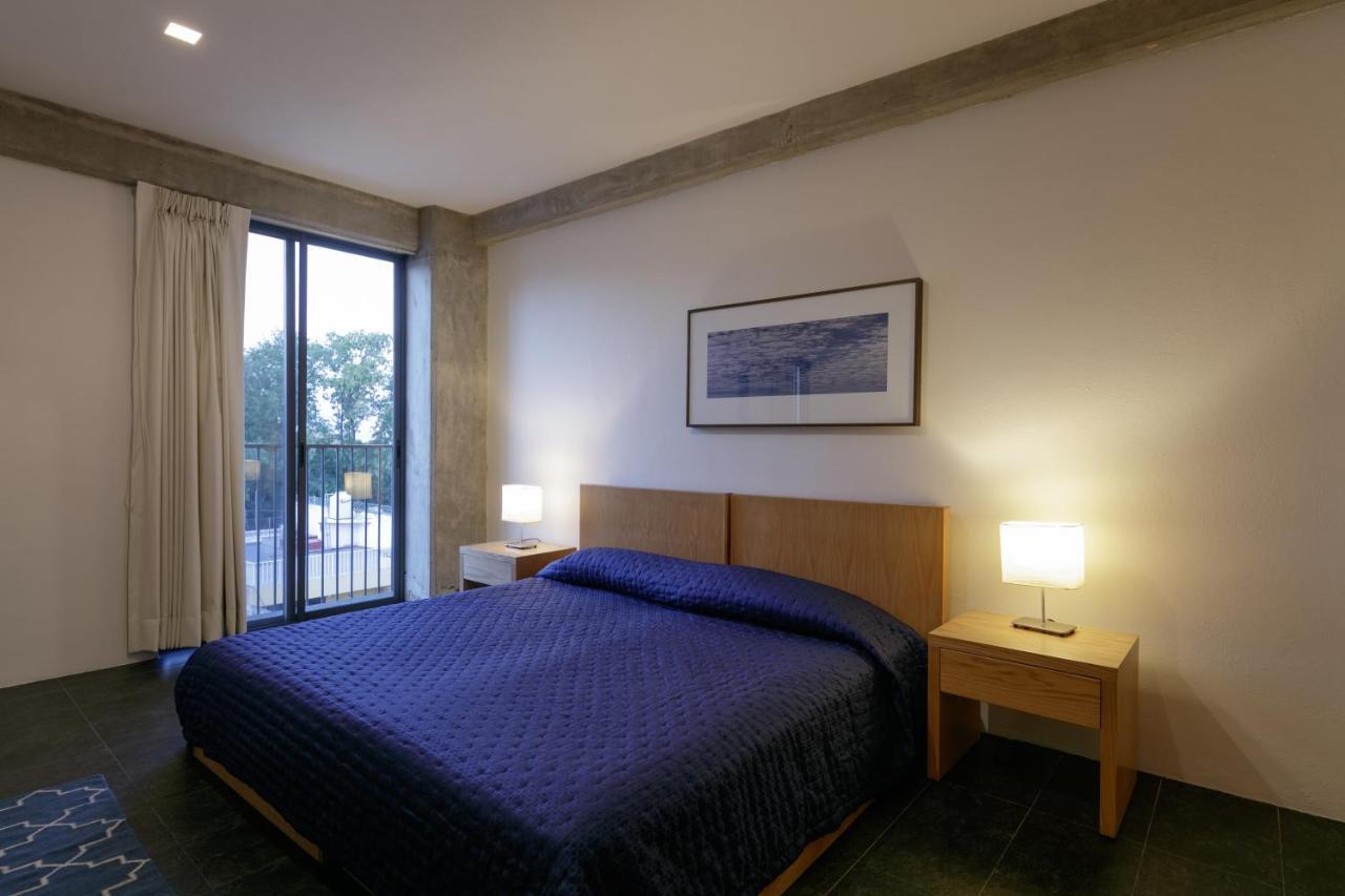 Apartamentos Buenos Aires Guadalajara Bagian luar foto